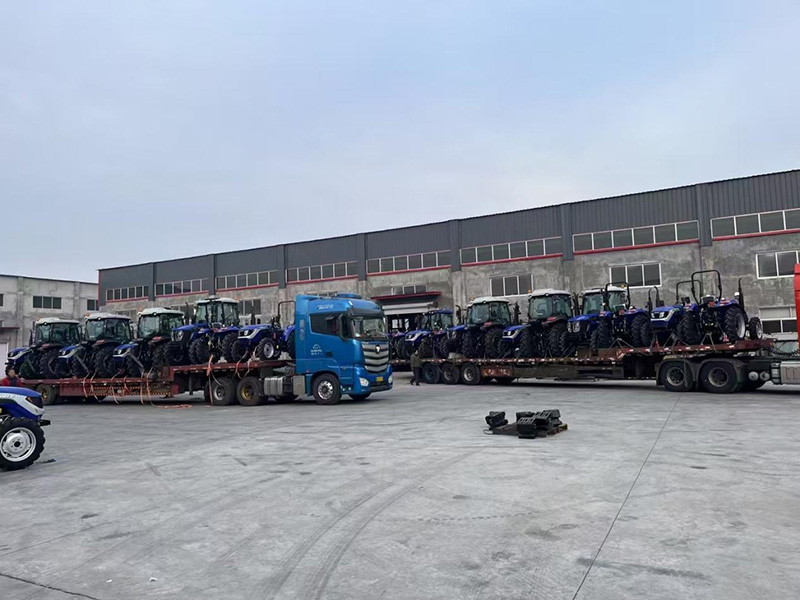 Glory Farm Tractor verzonden naar het laden van Centraal -Azië afwerking